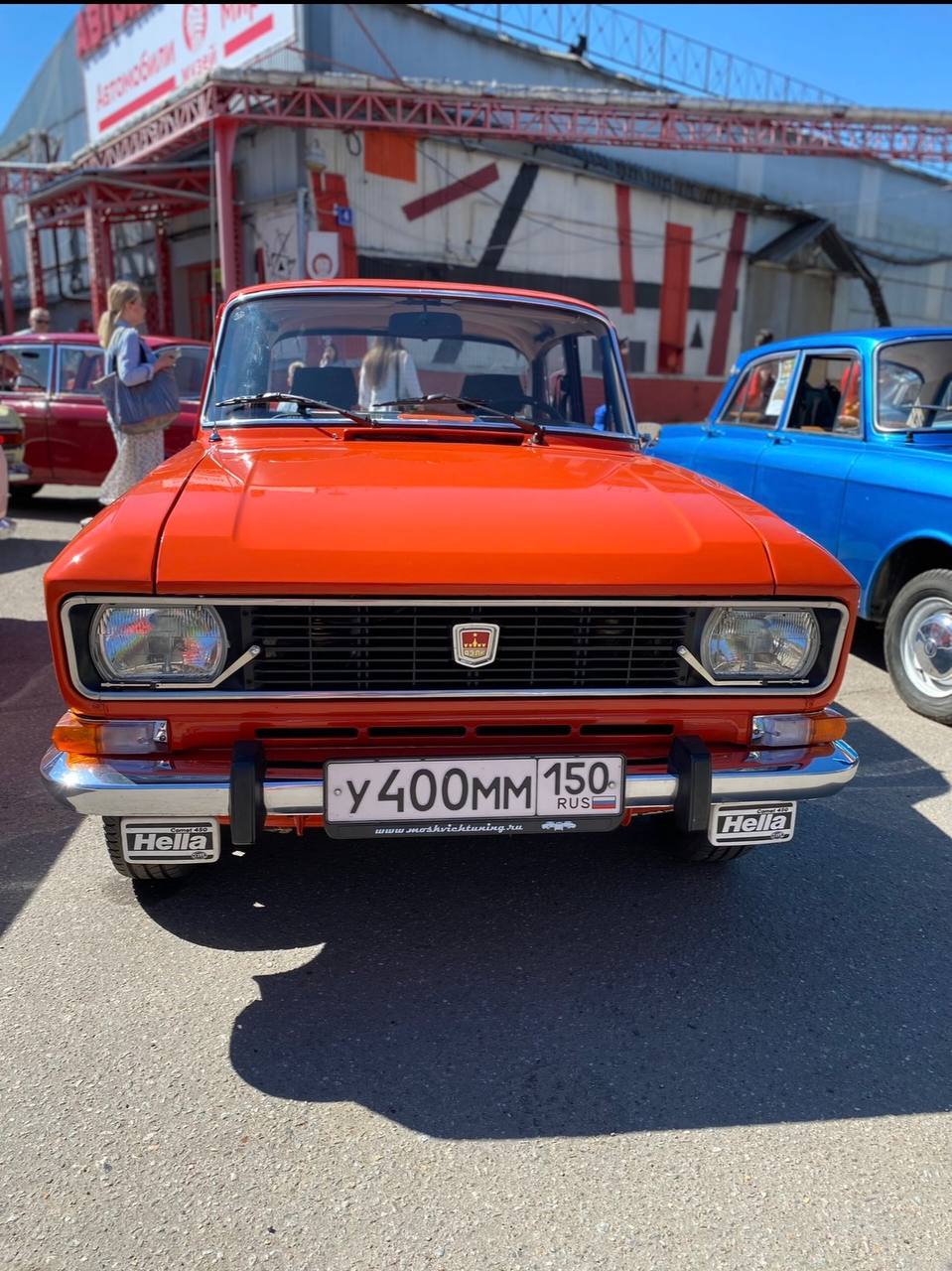 Участник ретро-выставки Classic Touring Cup: Москвич 2140 1980