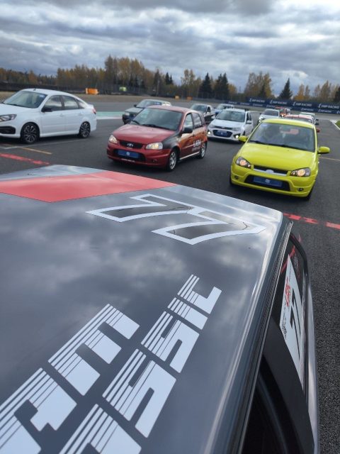 Team Classic на параде 55 лет побед Лада в рамках финала РСКГ