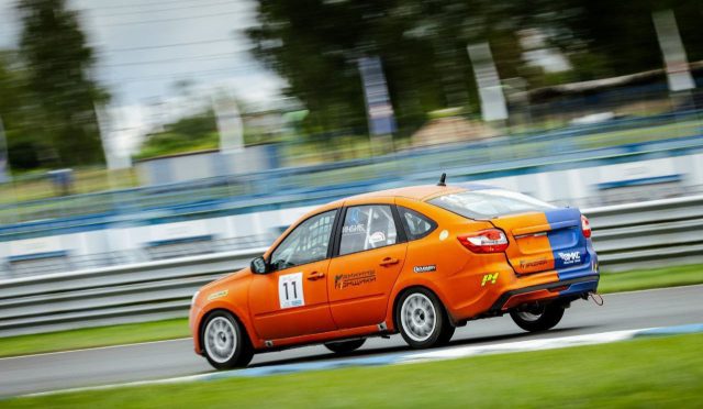 AMK Racing Team готовится к 8-часовому марафону на Нижегородском кольце