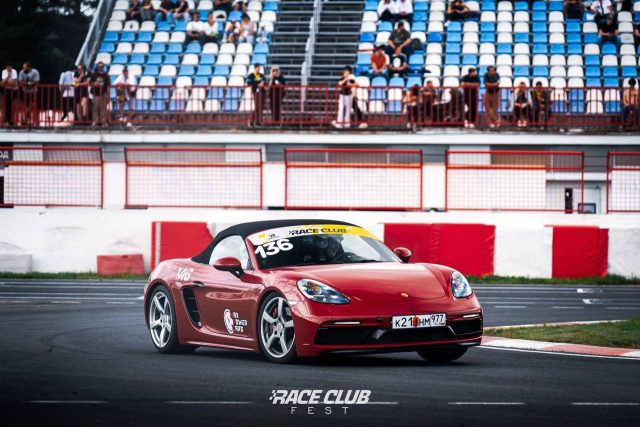 VOK*RS на фестивале: близко к Porsche и Lotus