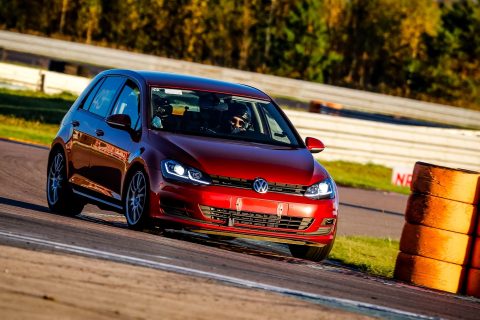 Volkswagen Golf VII — Замер 121 л.с. · Нижегородское кольцо — фото