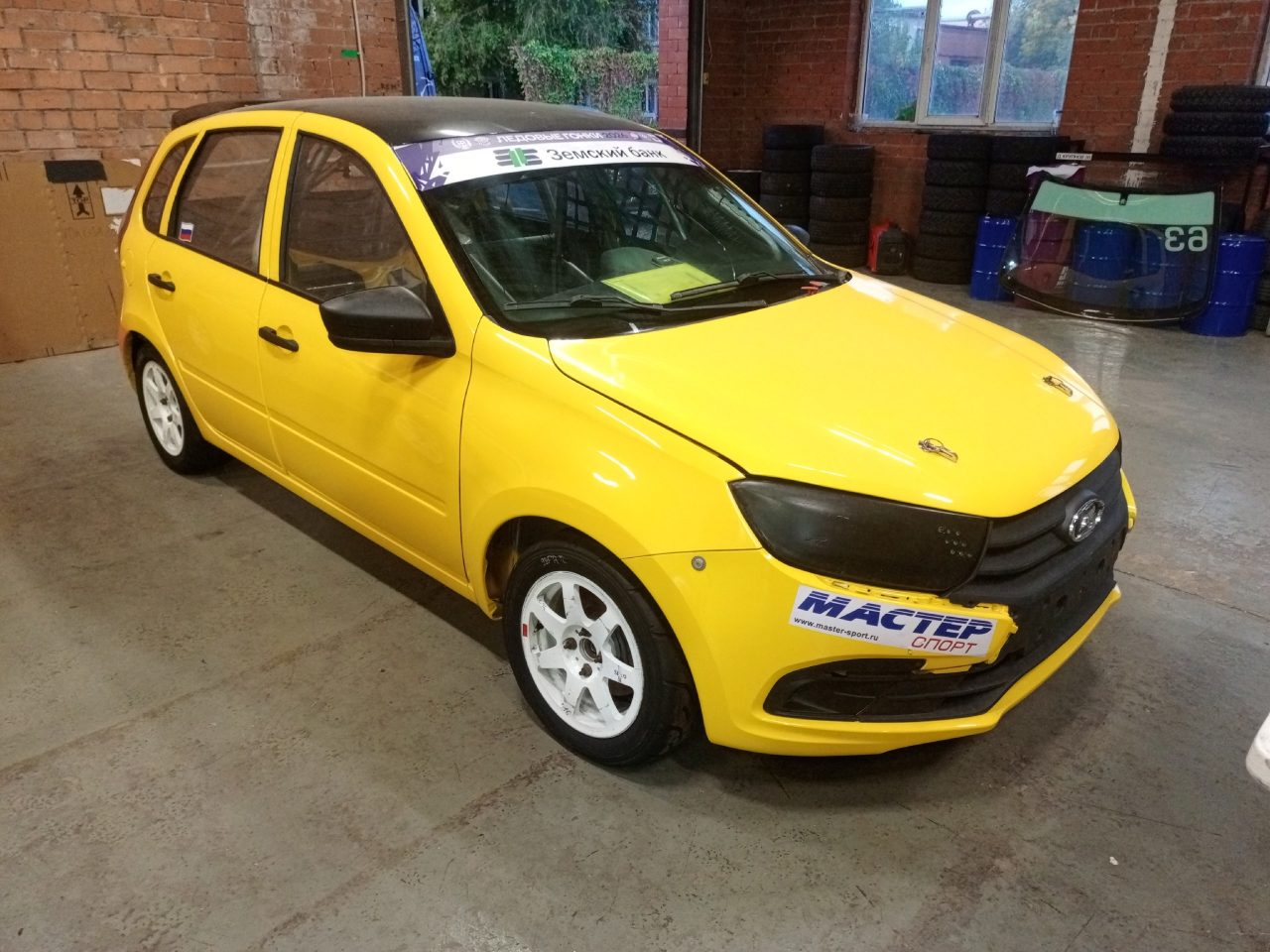Lada Granta 1600 для ледовых гонок, 185 л.с., AIM MXL2