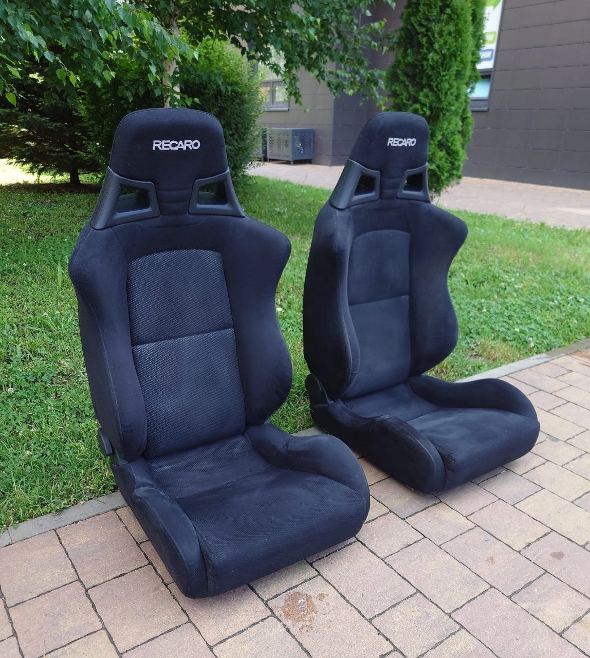 Сиденья Recaro SR11 на салазках Mitsubishi Lancer Evolution, пара