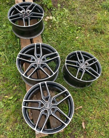 Литые диски NEO 711 R17 5x112, 7.5J, комплект