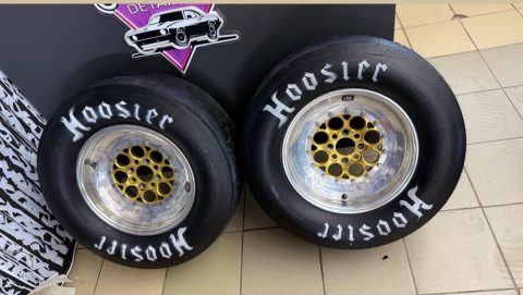 Диски Weld 15" 8.5J с драг-шинами 28x10.5-15