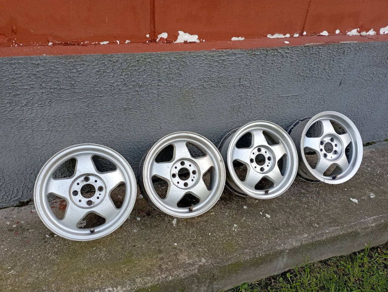 Кованые диски ВСМПО Звезда R14 4x98 5.5J ET35 на ВАЗ, комплект