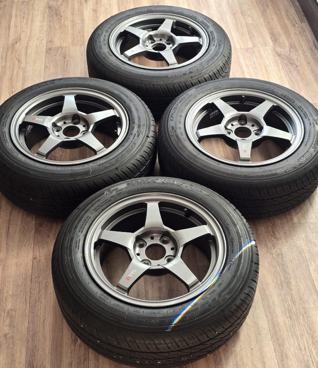 Кованые диски SLIK L-1717S (CR33) R14 4x98 6J ET38 с шинами