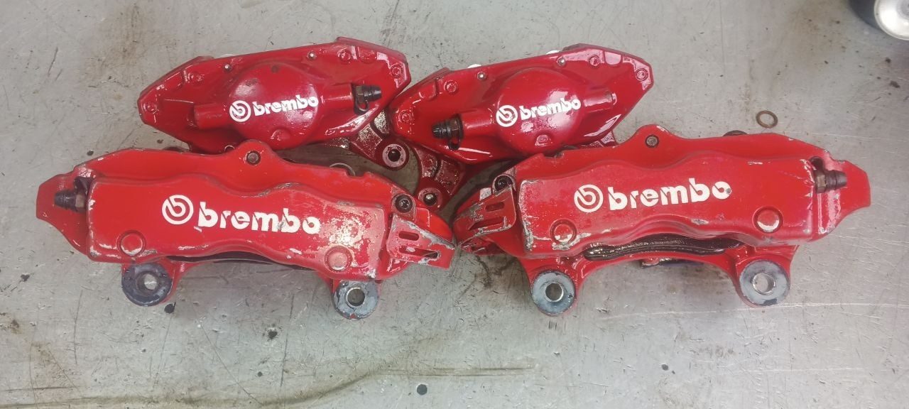 Тормоза Brembo в сборе с ВАЗ 2112 под диски R16–R17