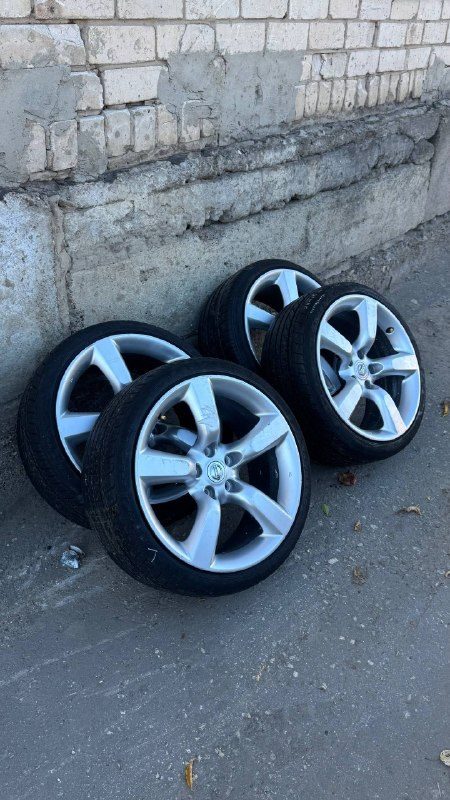 Колёса R18 с шинами Nankang NS-2 215/40 R18, комплект