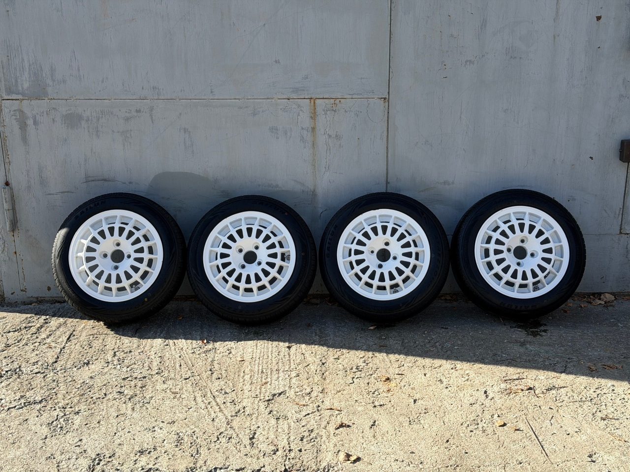 Магниевые диски «Казанки» R14 4x98 на новых шинах